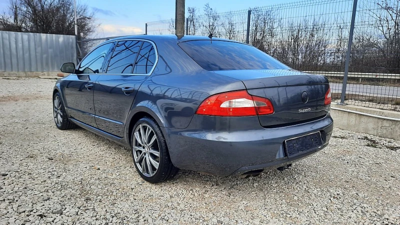 Skoda Superb 1.4* * * 130HP, снимка 6 - Автомобили и джипове - 48670141