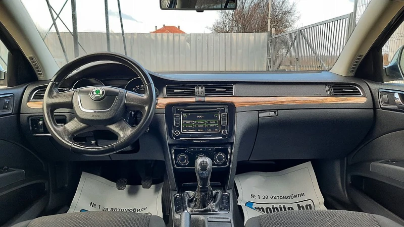 Skoda Superb 1.4* * * 130HP, снимка 8 - Автомобили и джипове - 48670141