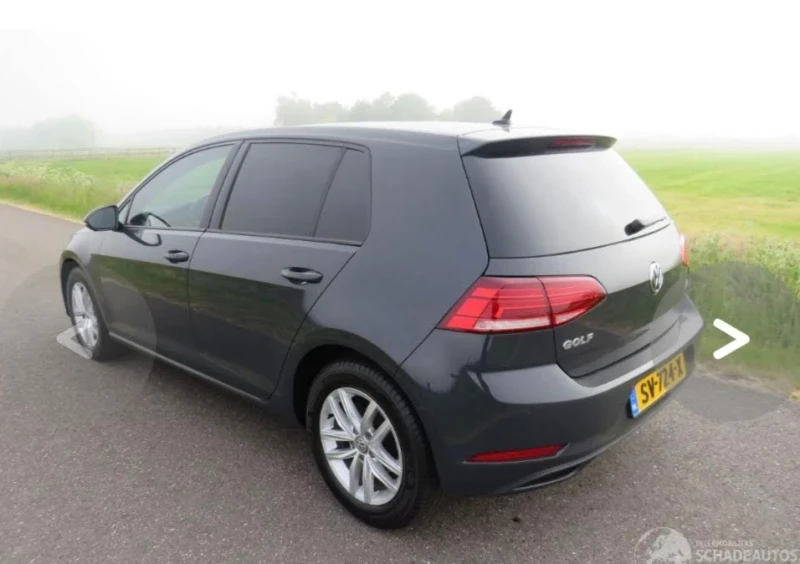 VW Golf, снимка 4 - Автомобили и джипове - 52875524