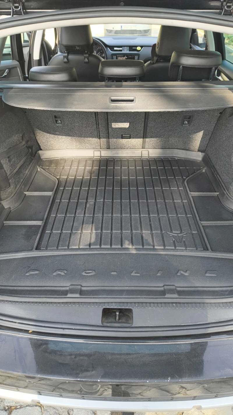 Skoda Octavia Scout, снимка 5 - Автомобили и джипове - 52192013