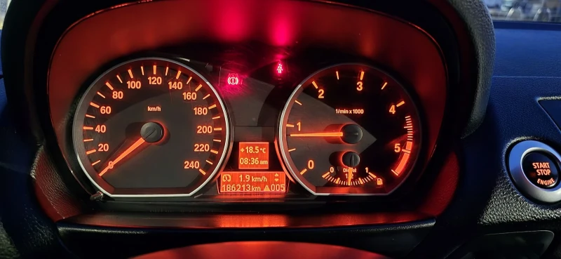 BMW 120 FACE / RECARO / Bi-Xenon, снимка 15 - Автомобили и джипове - 52584669