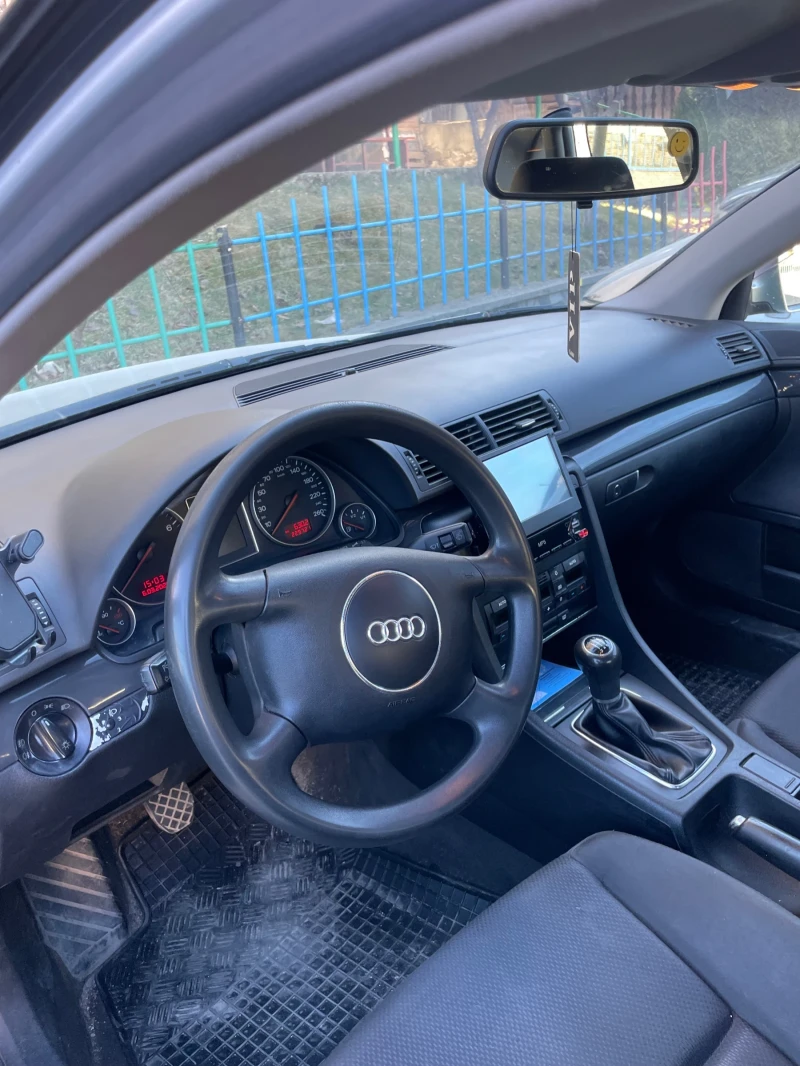 Audi A4, снимка 4 - Автомобили и джипове - 52541165