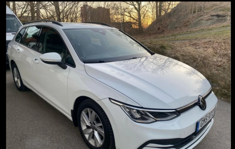 VW Golf 1.5 CNG, снимка 3 - Автомобили и джипове - 52221336