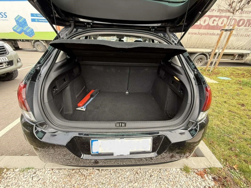Citroen C4 1.2 THP, снимка 7 - Автомобили и джипове - 52710556