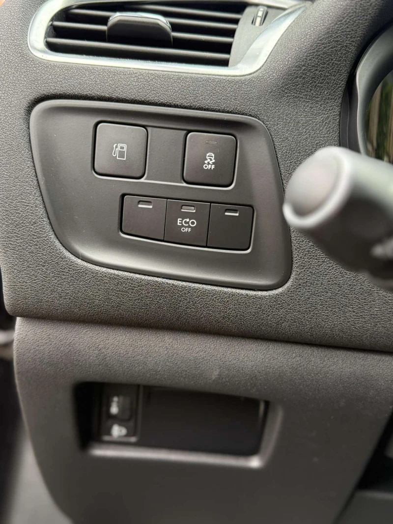 Citroen C4 1.2 THP, снимка 14 - Автомобили и джипове - 52710556