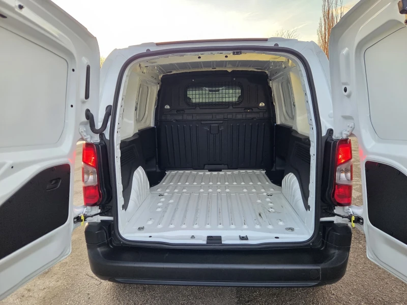 Peugeot Partner 50kWh, снимка 10 - Автомобили и джипове - 53115039