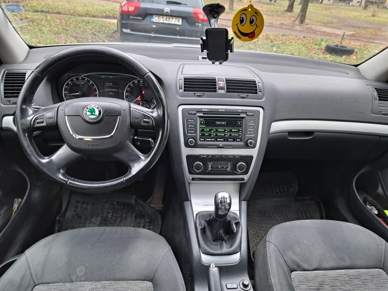 Skoda Octavia, снимка 11 - Автомобили и джипове - 53210572