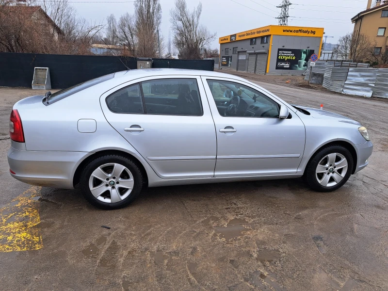 Skoda Octavia, снимка 5 - Автомобили и джипове - 53210572