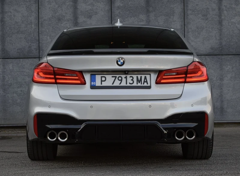 BMW 530 G30/M Pack//Обслужен/Реален пробег/ЦЕНА БЕЗ АНАЛОГ, снимка 8 - Автомобили и джипове - 53330881