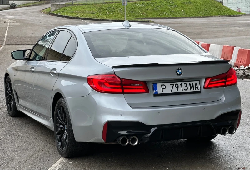 BMW 530 M-Performance/Harman-Kardon/FULL MAX/LASER/DIGITAL, снимка 9 - Автомобили и джипове - 53330881
