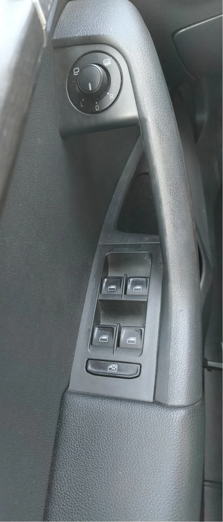 Skoda Octavia Scout | Mobile.bg   14