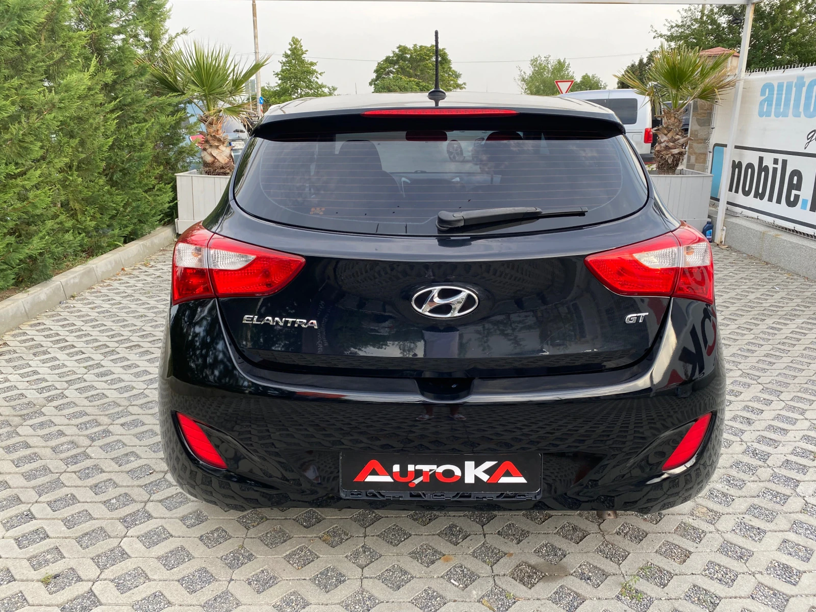 Hyundai Elantra GT= 2.0i-175кс= 72хил.км!= АВТОМАТ= ПАНОРАМА - изображение 4