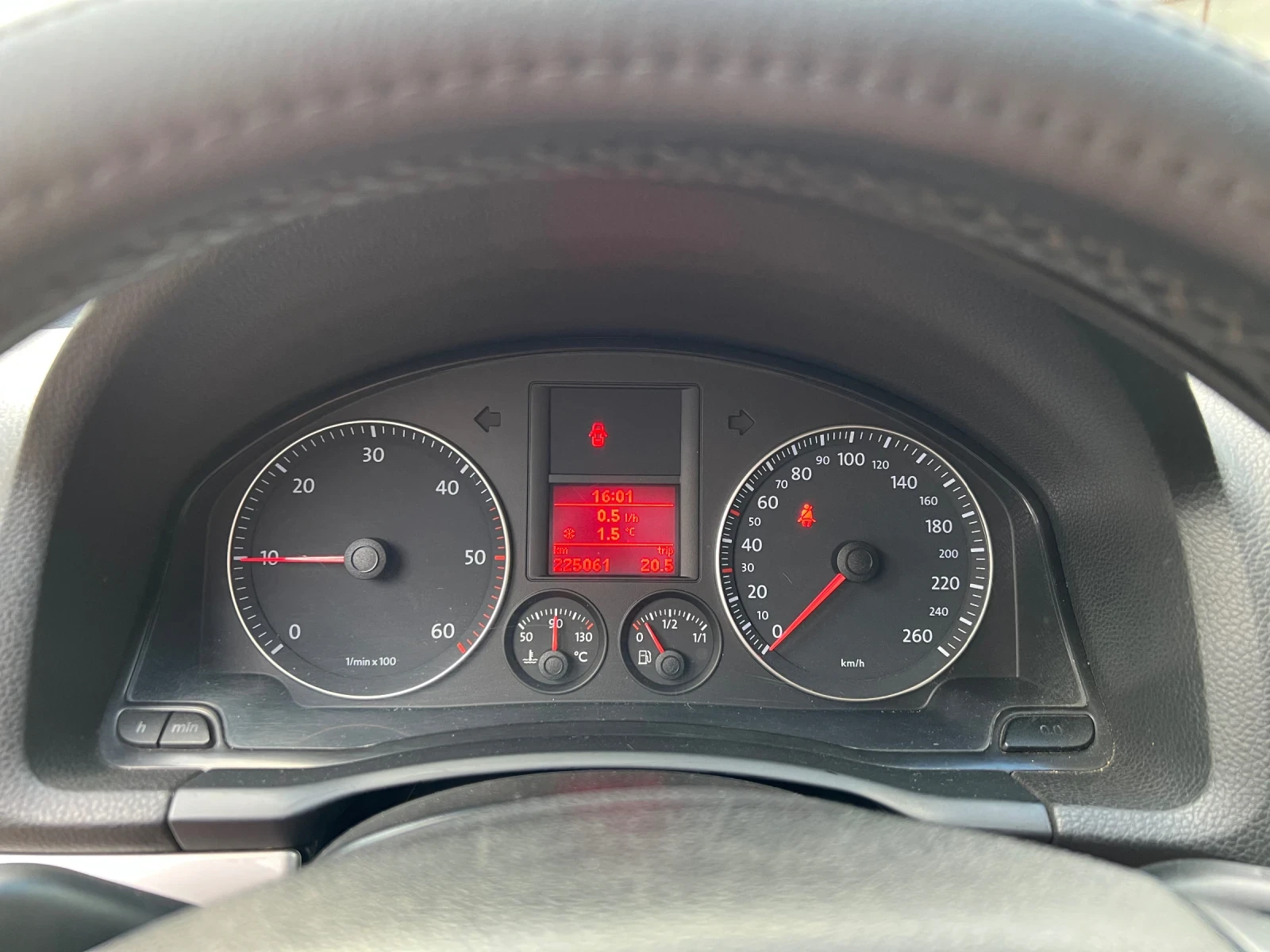 VW Golf 5-1.9TDI | Mobile.bg — изображение 14