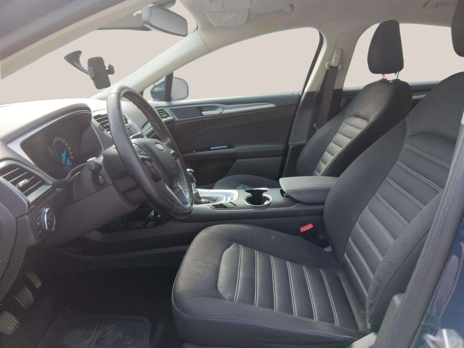 Ford Mondeo 1.5 EcoBoost - изображение 10