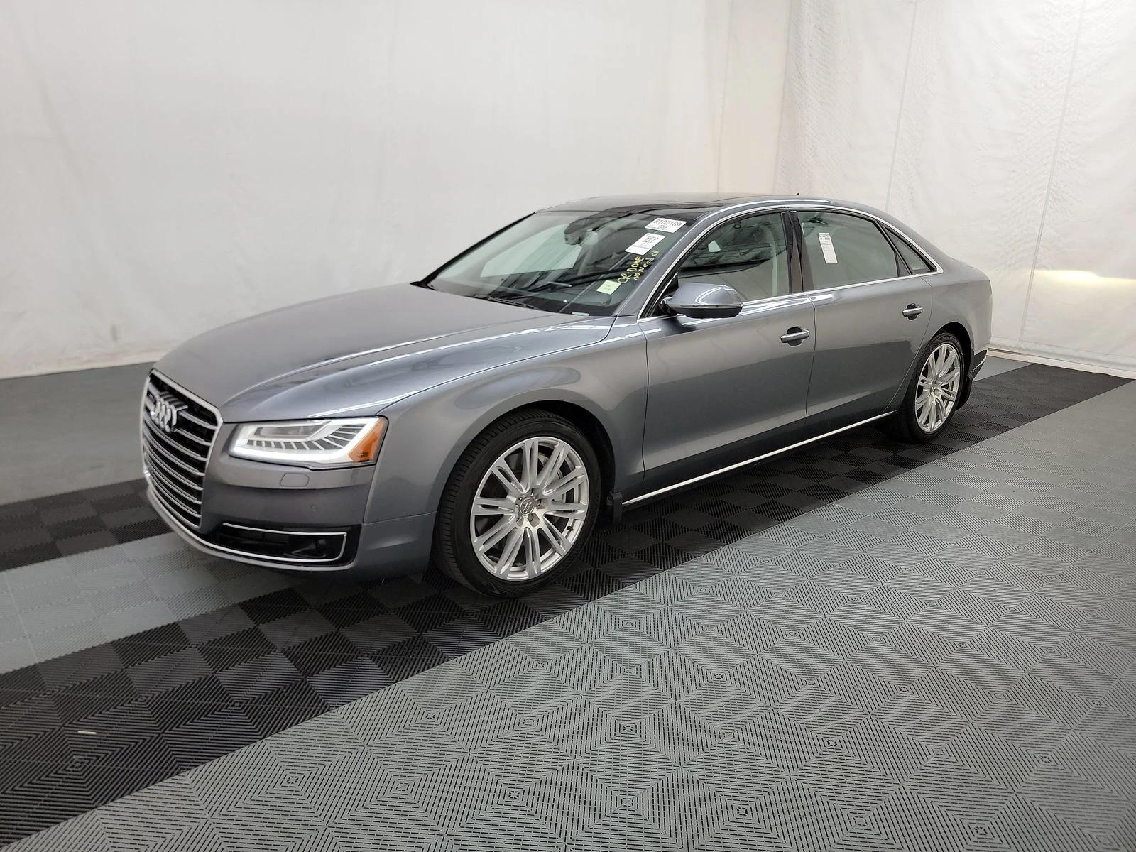 Audi A8 L* TDI* MATRIX* DISTRONIK* HEADUP* PANO* ОБДУХ* BO - изображение 2