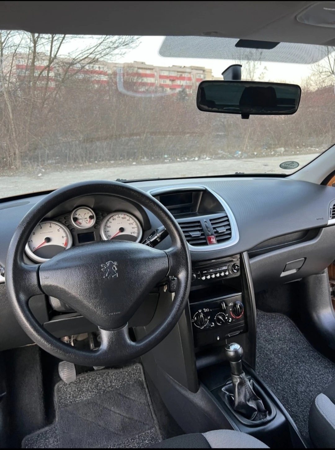 Peugeot 207  - изображение 8