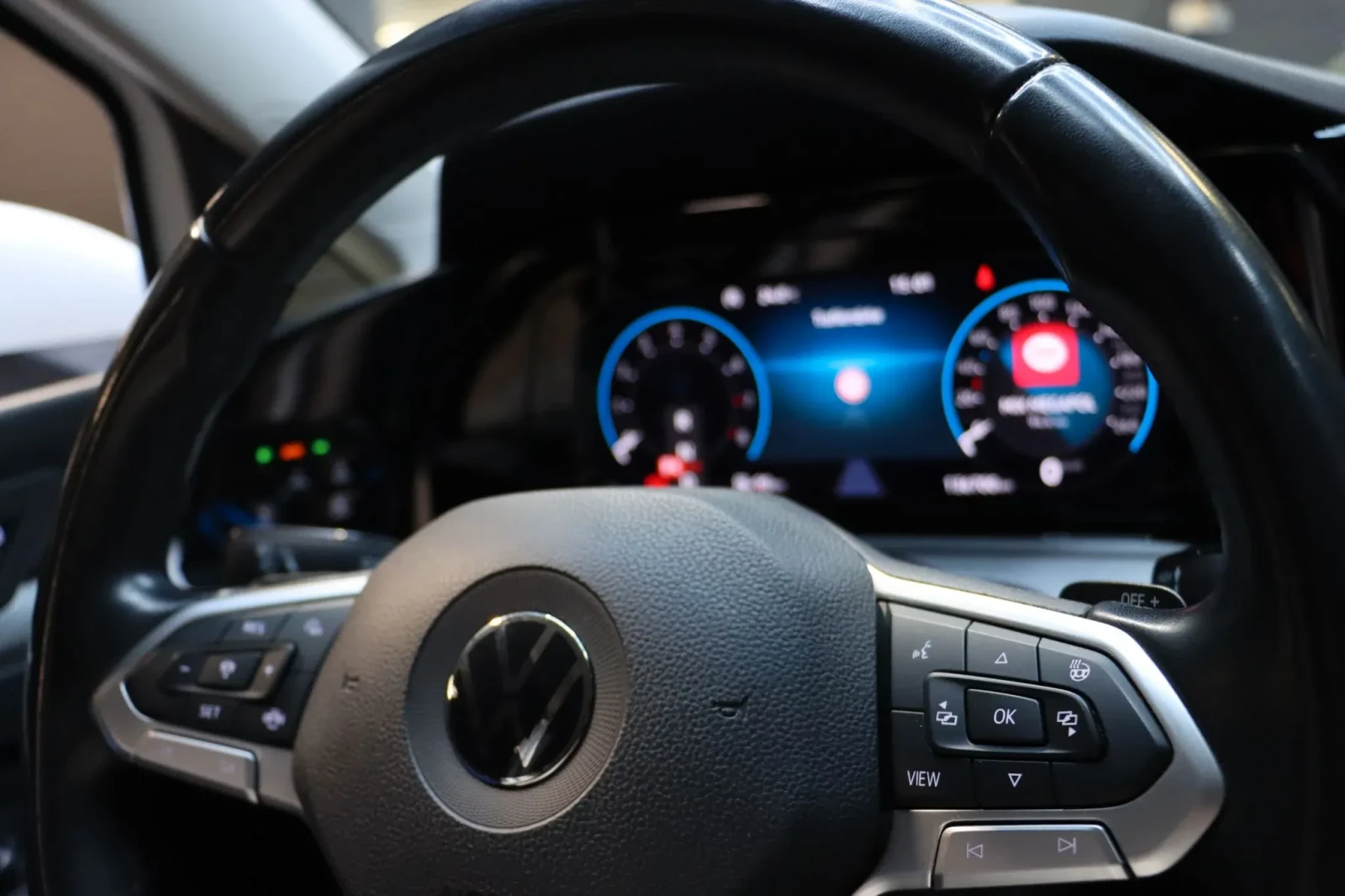 VW Golf 1.5 CNG - изображение 8