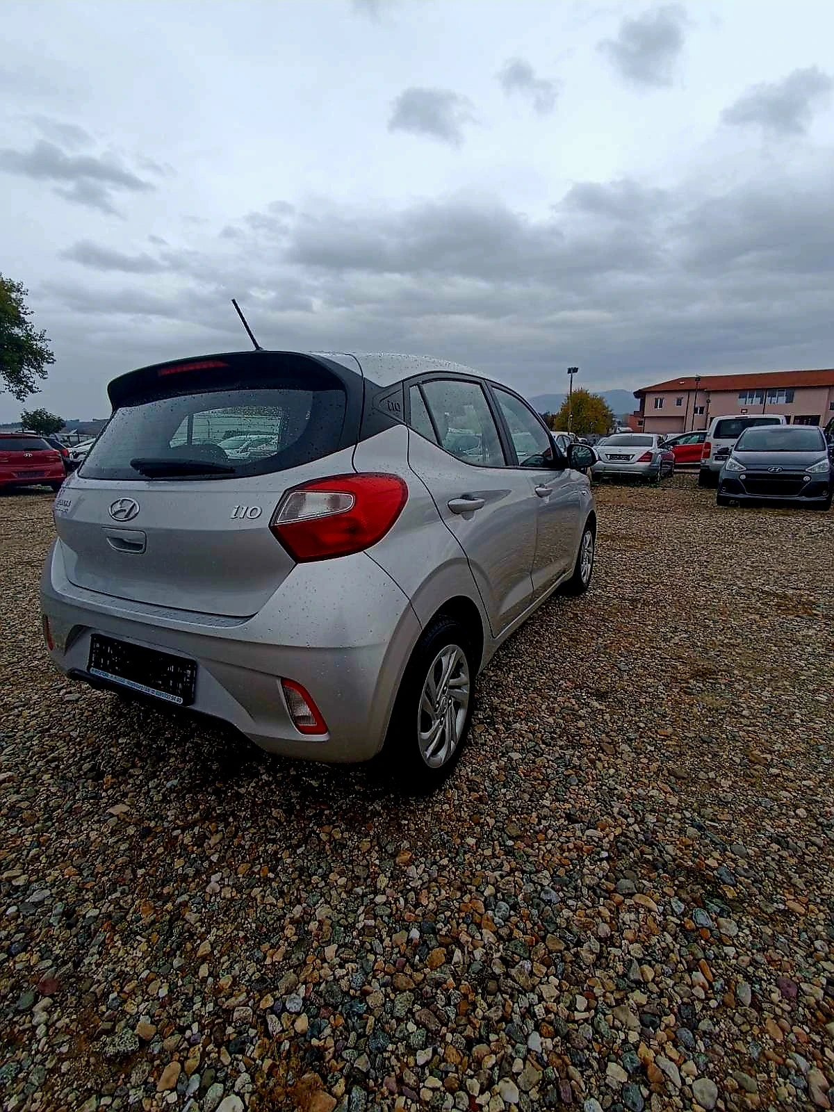 Hyundai I10 1.0i - изображение 6