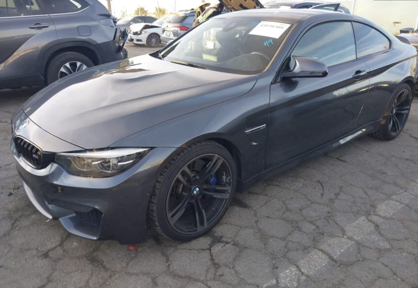 BMW M4 Carbon Package  - изображение 2