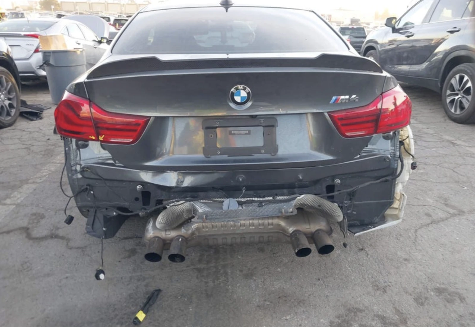 BMW M4 Carbon Package  - изображение 6