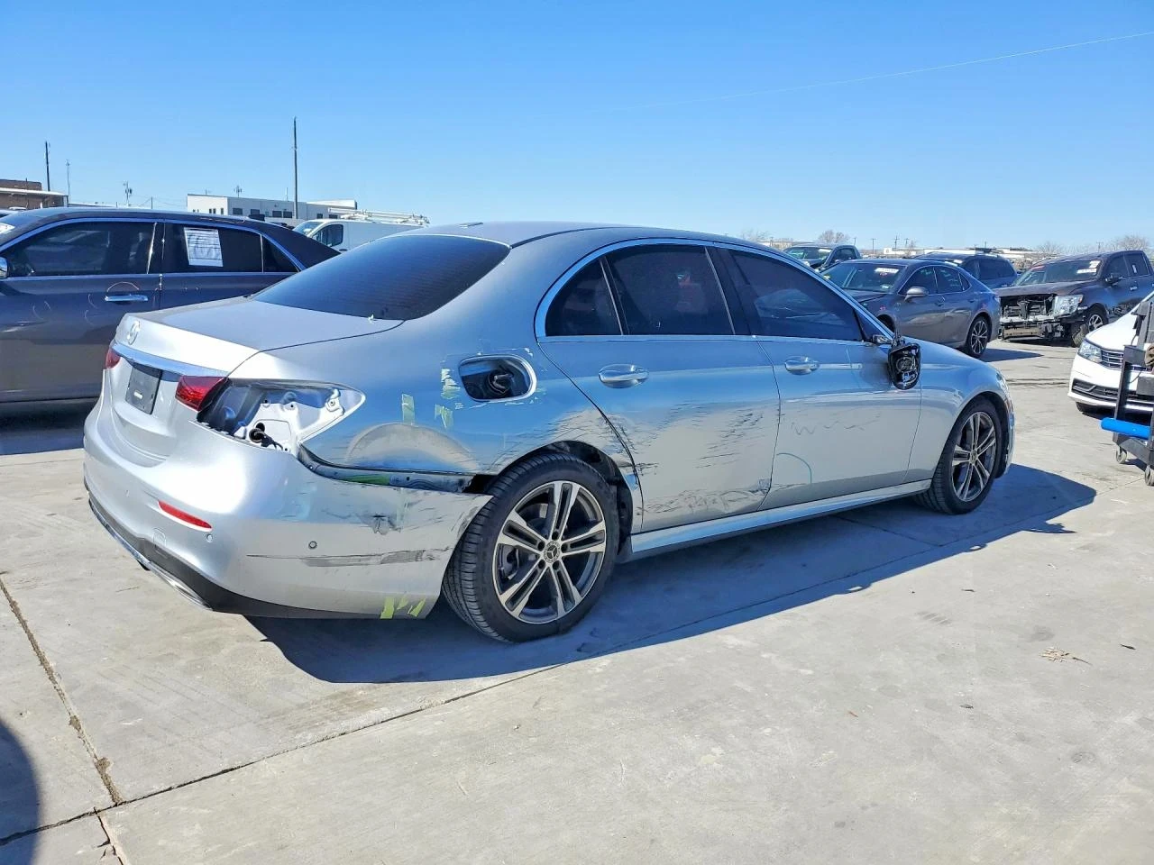 Mercedes-Benz E 350, снимка 4 - Автомобили и джипове - 53807233