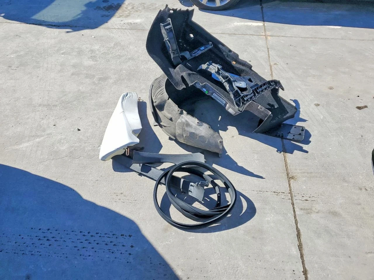 Mercedes-Benz E 350, снимка 11 - Автомобили и джипове - 53807233