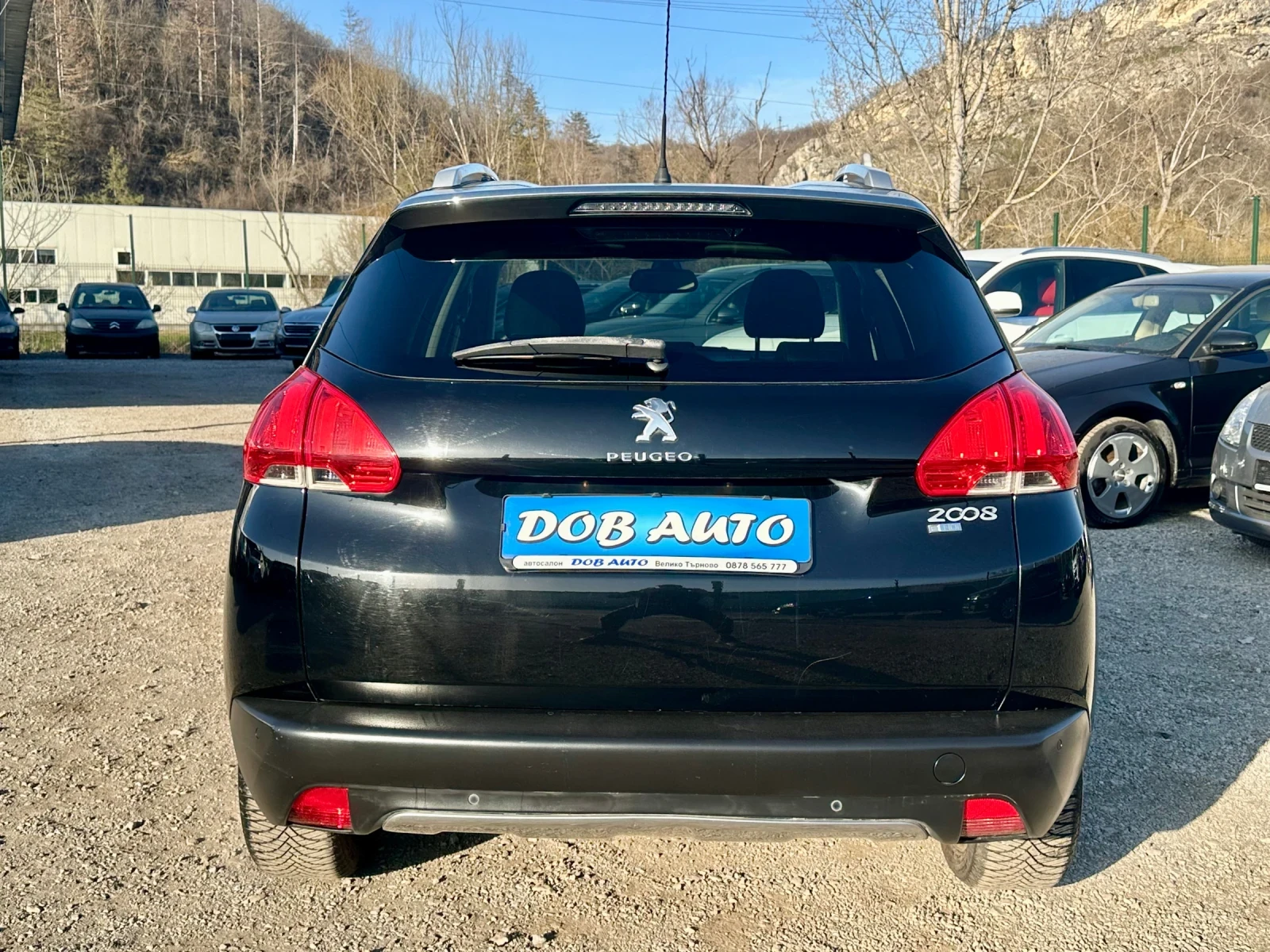 Peugeot 2008 1.6HDI-ALLURE-NAVI-LED-ПАНОРАМА, снимка 4 - Автомобили и джипове - 53856210