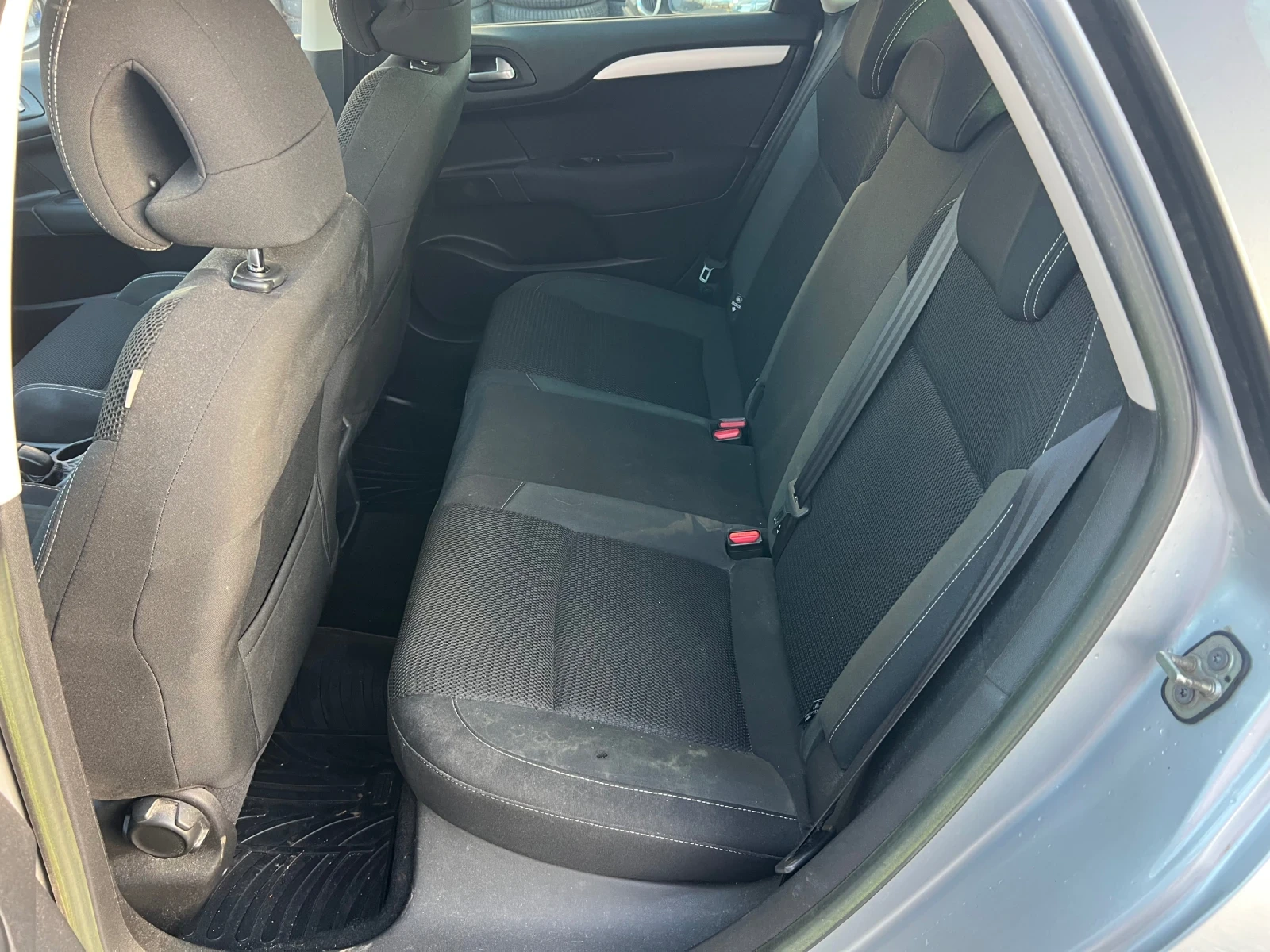 Citroen C4 1.6 ����� 92���� ��� ���� ������� ��� ��������� | Mobile.bg � ����������� 9