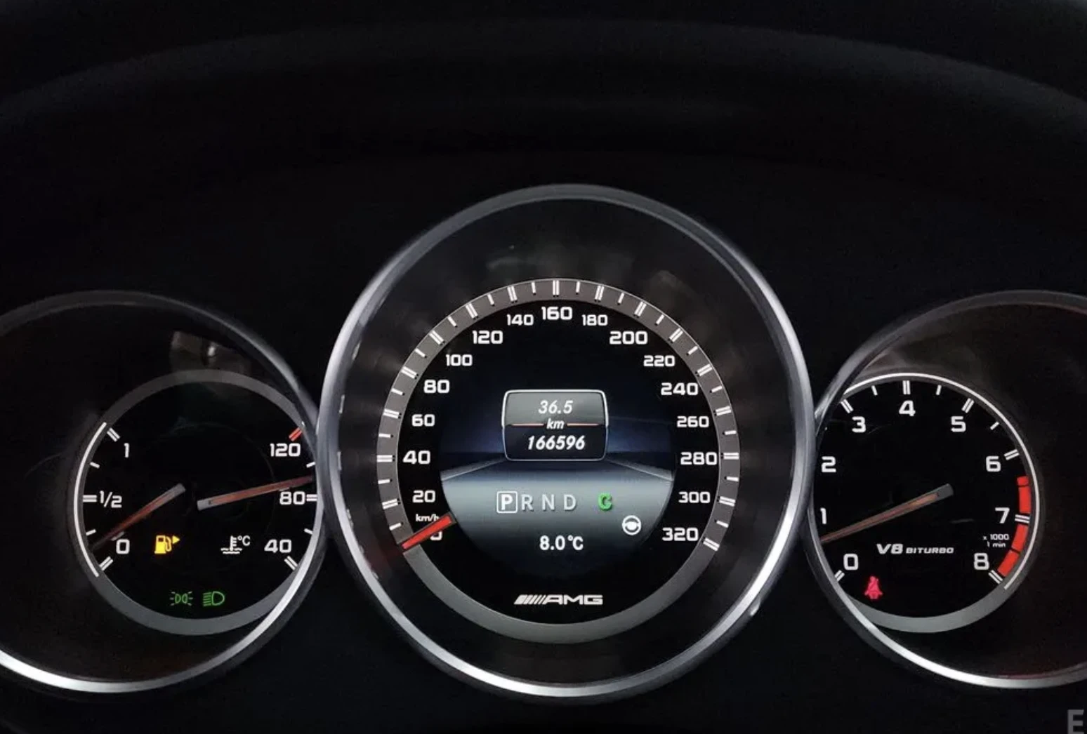 Mercedes-Benz CLS 63 AMG 4MATIC* 360* Подгрев* Обдухване* Кейлес* МАСАЖИ* П, снимка 8 - Автомобили и джипове - 54021385