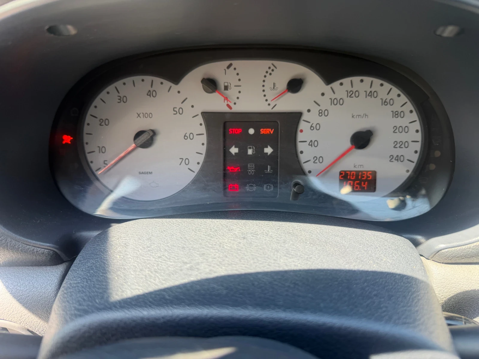 Renault Clio, снимка 6 - Автомобили и джипове - 54408301