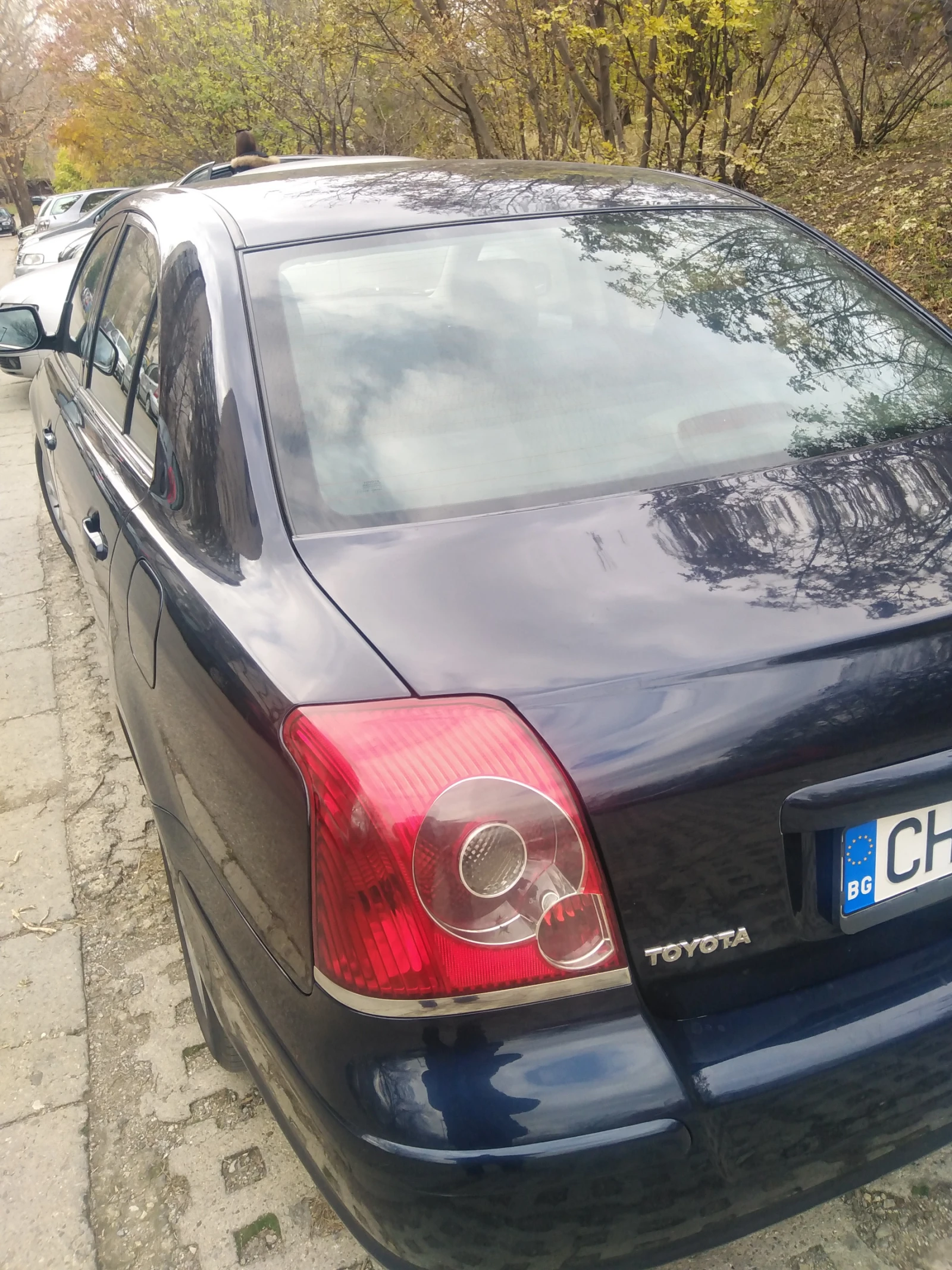 Toyota Avensis T25 2, 0 D4D, снимка 2 - Автомобили и джипове - 54415977