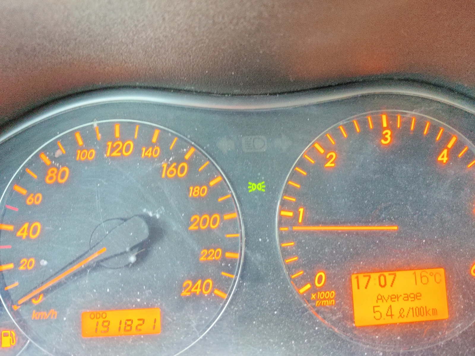 Toyota Avensis T25 2, 0 D4D, снимка 13 - Автомобили и джипове - 54415977