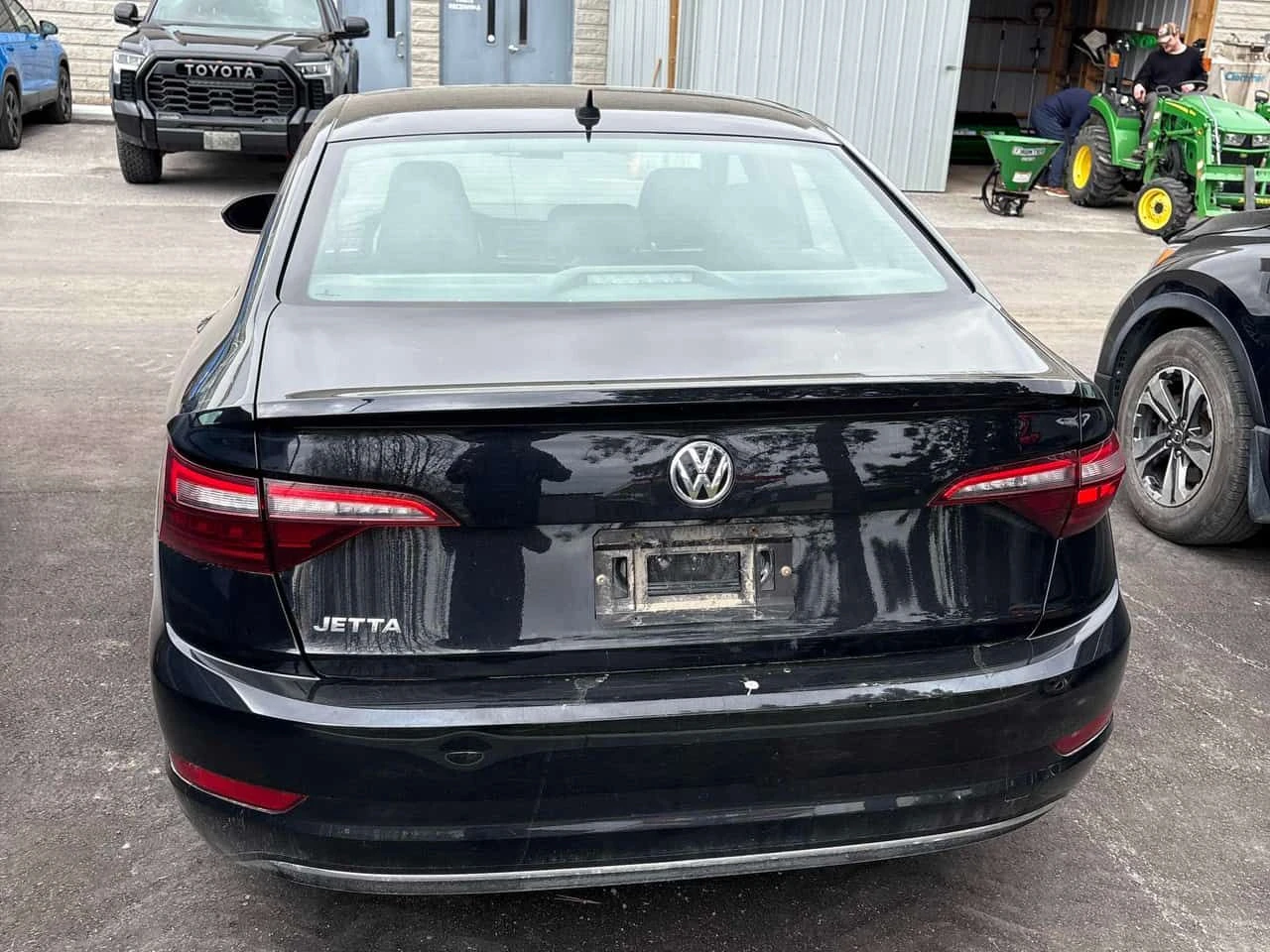 VW Jetta * Comfortline * ПОДГРЕВ* KEYLESS* , снимка 4 - Автомобили и джипове - 54456860