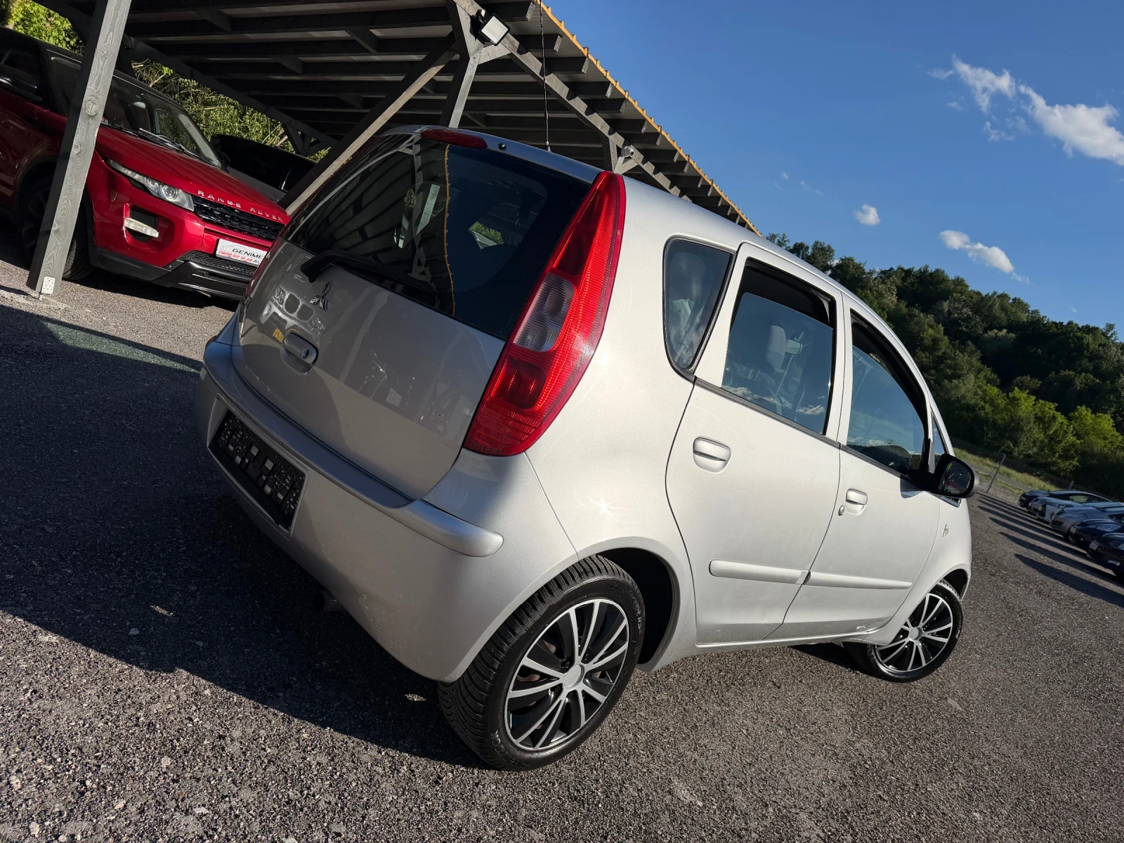 Mitsubishi Colt 1.3 * AUTOMAT* KLIMA* REALNI KM* , снимка 3 - Автомобили и джипове - 54716718