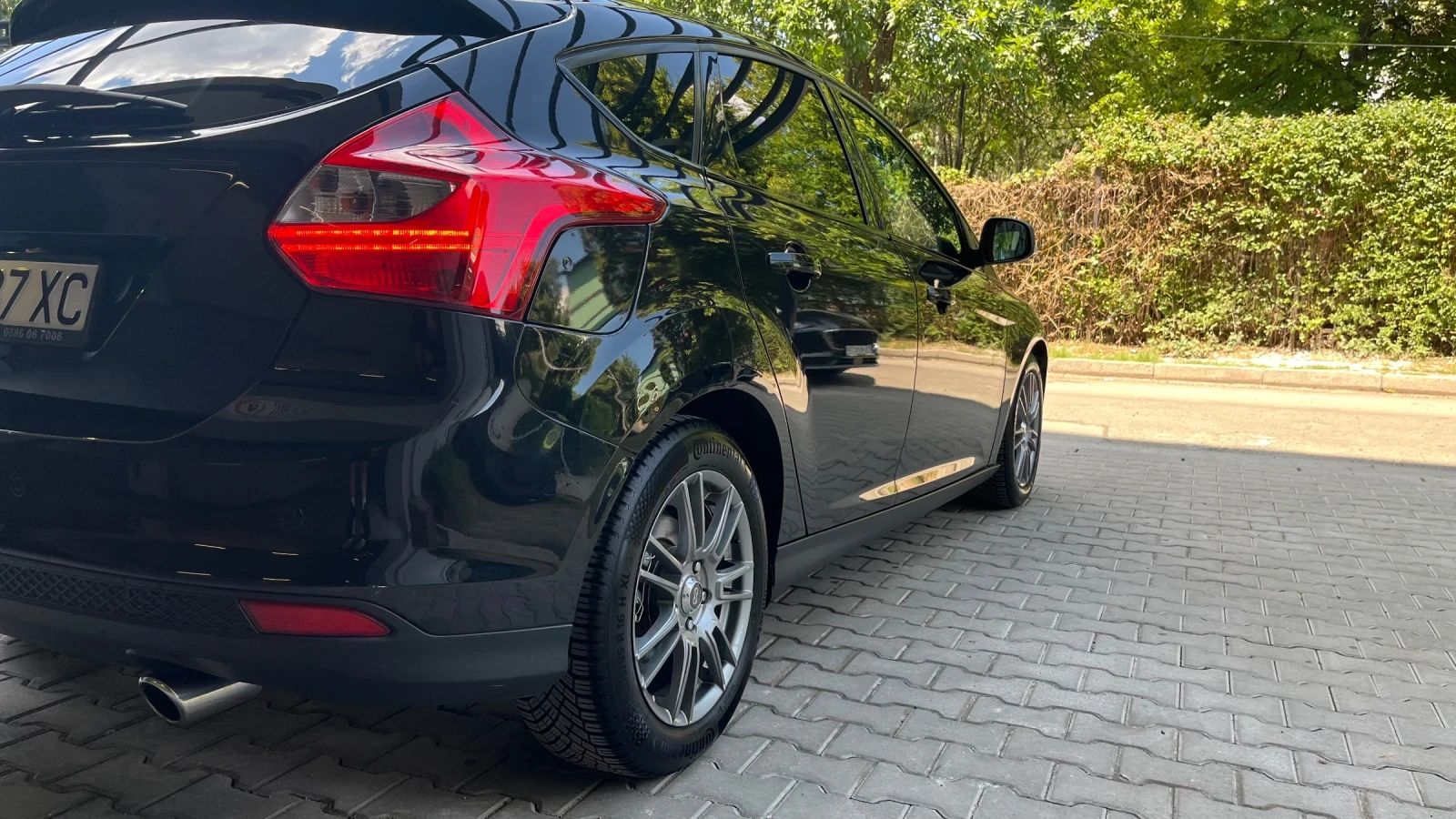 Ford Focus 1.6 turbo Titanium, снимка 5 - Автомобили и джипове - 55250359