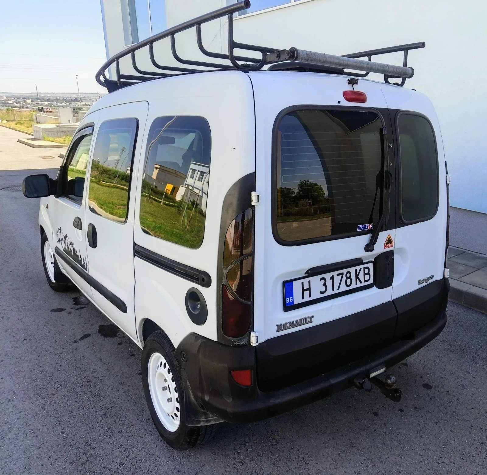 Renault Kangoo Газ бензин климатик, снимка 3 - Автомобили и джипове - 55420204