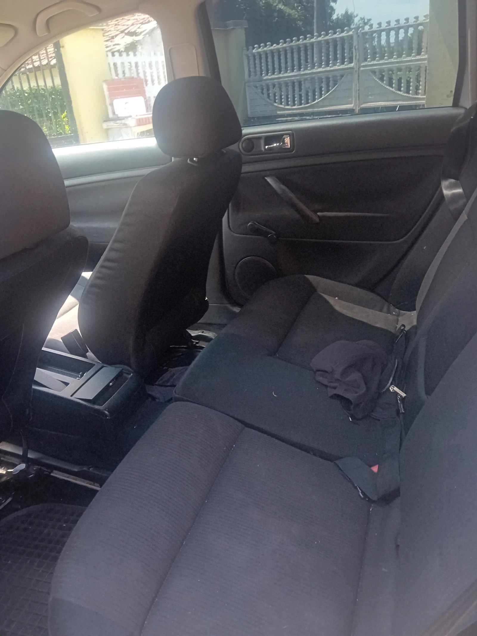 VW Passat 1.9 101, снимка 5 - Автомобили и джипове - 55466161