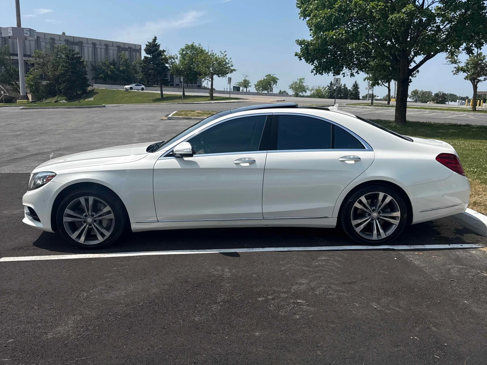 Mercedes-Benz S 400 * МАСАЖИ * ОБДУХВАНЕ * ДИСТРОНИК * BURMESTER, снимка 2 - Автомобили и джипове - 55891915