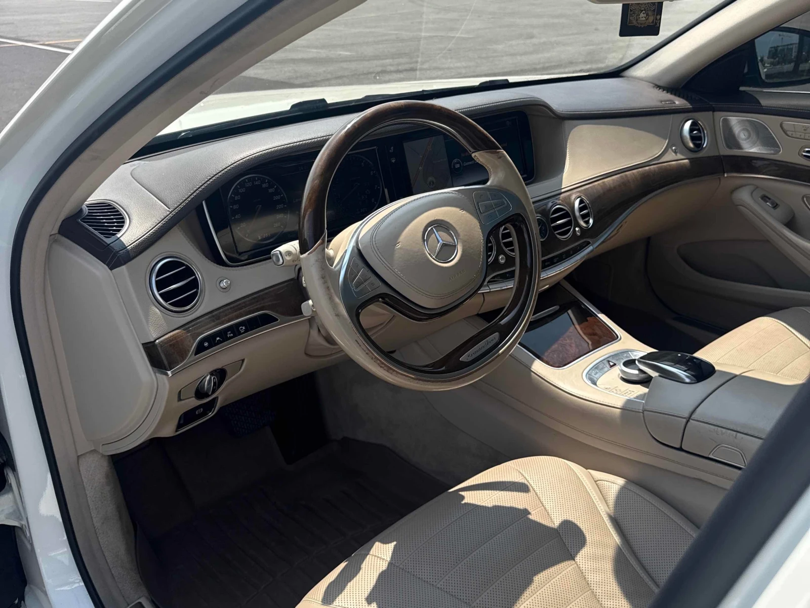 Mercedes-Benz S 400 * МАСАЖИ * ОБДУХВАНЕ * ДИСТРОНИК * BURMESTER, снимка 7 - Автомобили и джипове - 55891915