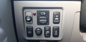 Toyota Hilux 3.0 D4D AUTO от България/гаражен, снимка 9