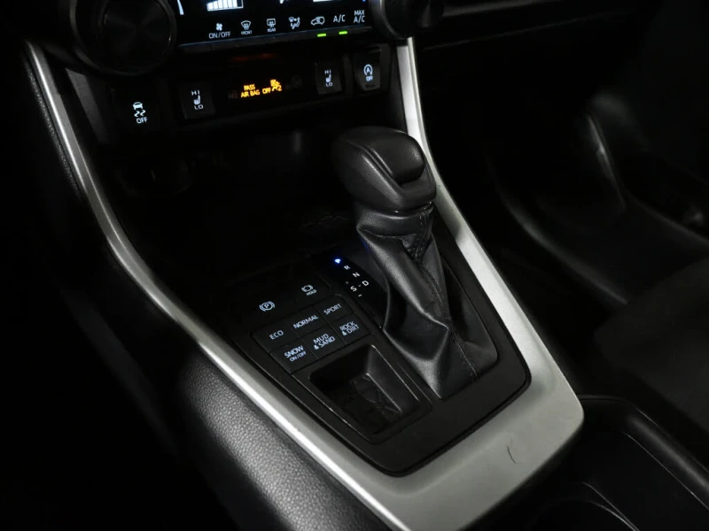 Toyota Rav4 * Toyota RAV4 LE AWD* АвтоКреди* (ЦЕНА ДО БГ), снимка 15 - Автомобили и джипове - 52980294