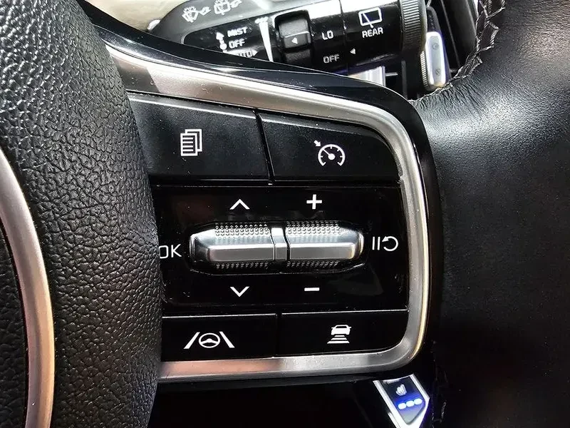 Kia Sorento 2.5T Prestige, снимка 12 - Автомобили и джипове - 56505083