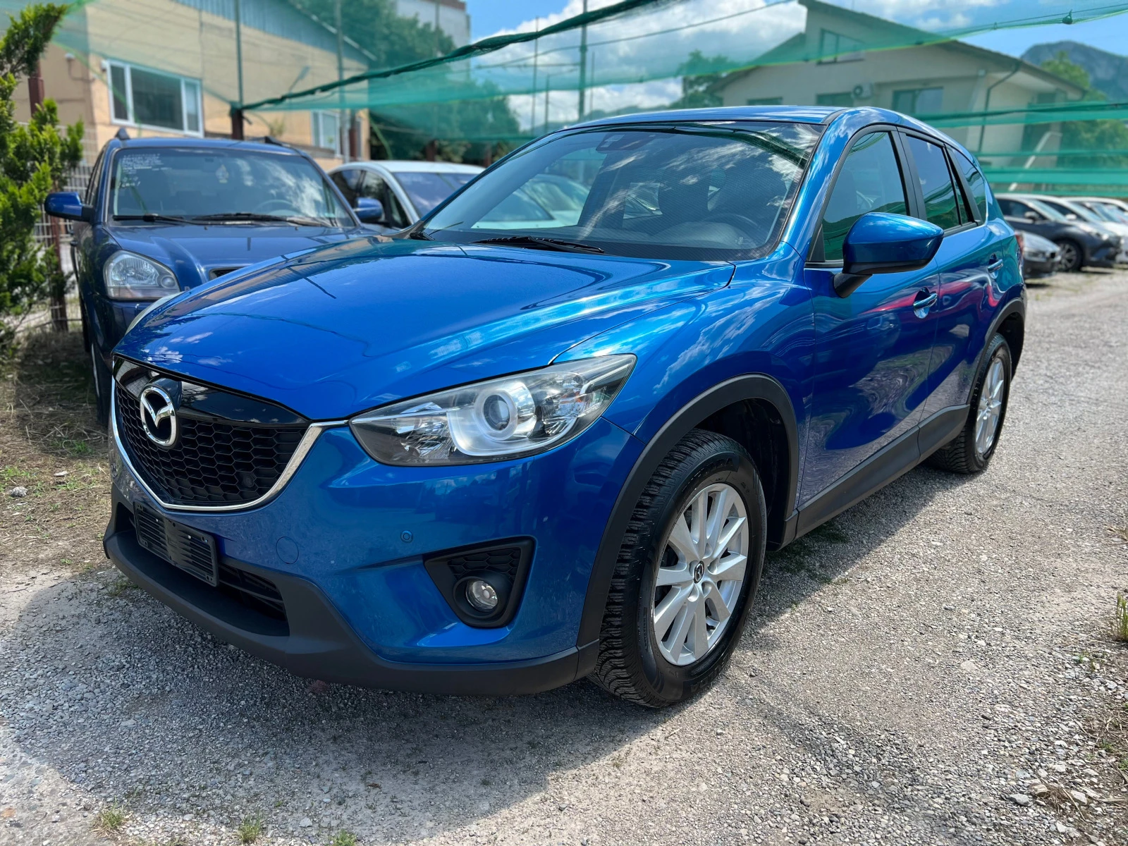 Mazda CX-5 2.2d SkyActiv * NAVI 4x4  - изображение 2