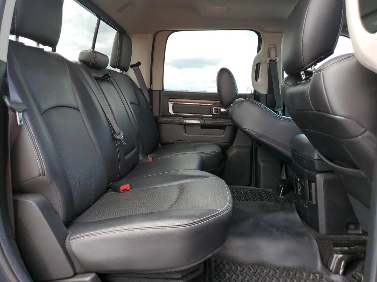 Dodge RAM 1500 LARAMIE* DIESEL - изображение 10