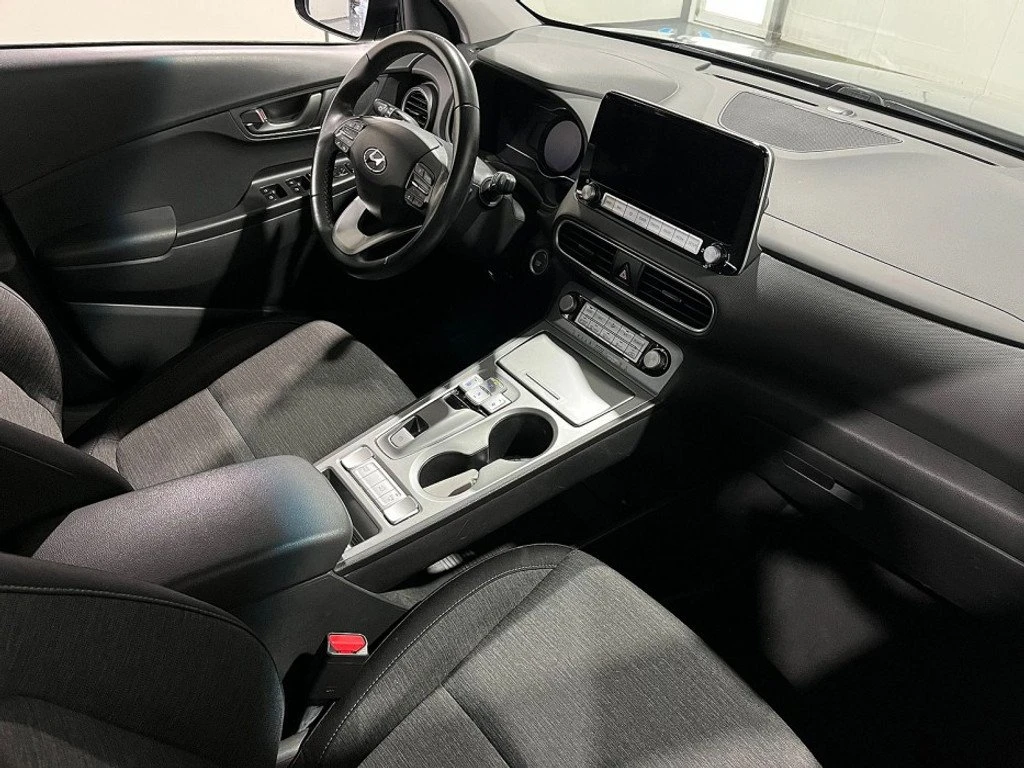 Hyundai Kona 39 kWh Comfort , снимка 14 - Автомобили и джипове - 53900244