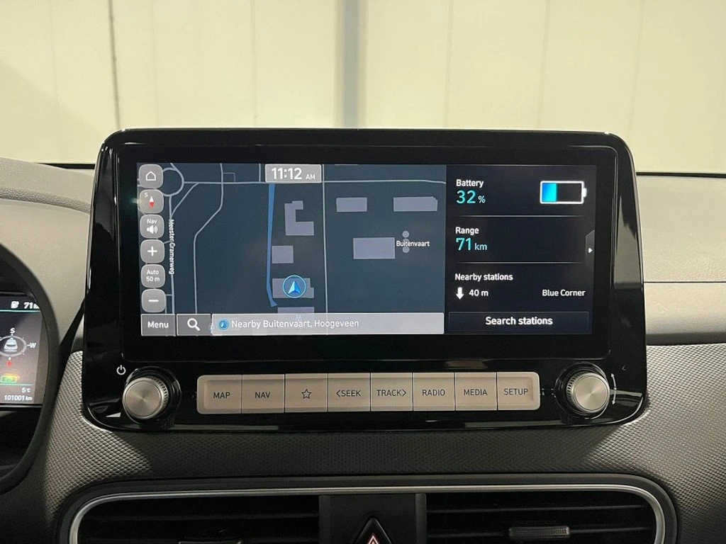 Hyundai Kona 39 kWh Comfort , снимка 11 - Автомобили и джипове - 53900244
