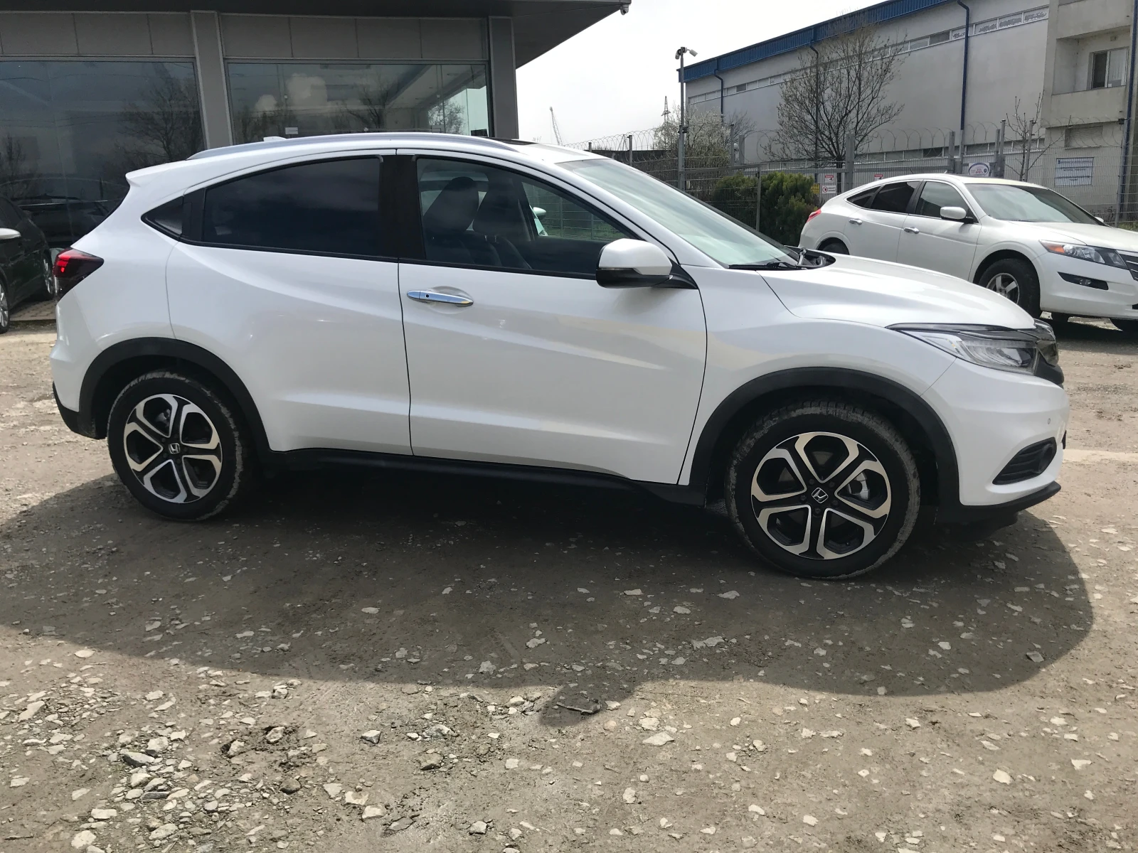 Honda Hr-v 1, 5 i-VTEC | Mobile.bg � ����������� 6