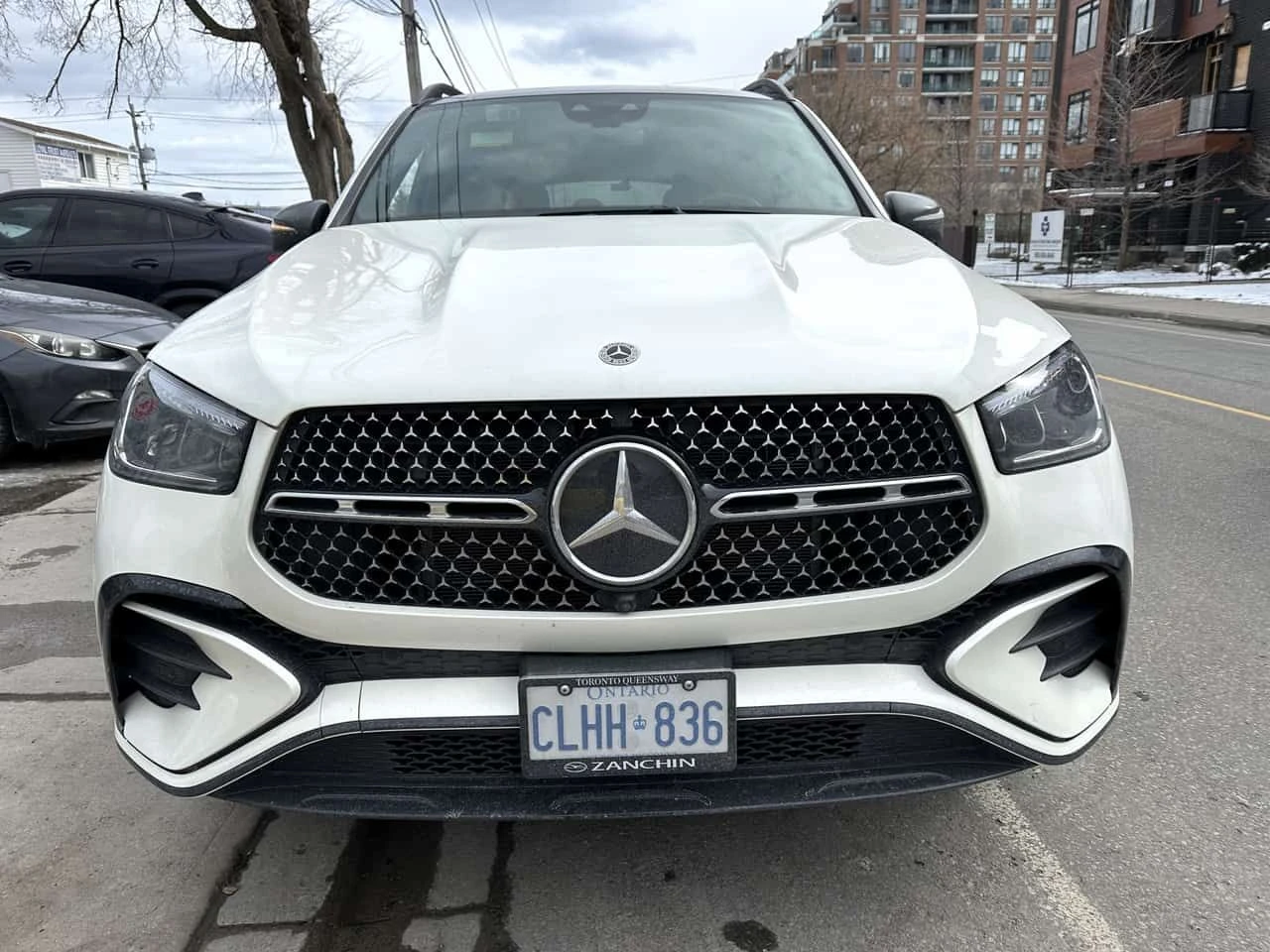 Mercedes-Benz GLE 450 ОБДУХВАНЕ/ПАНОРАМА/ДИСТРОНИК/360/HUD, снимка 2 - Автомобили и джипове - 54939892