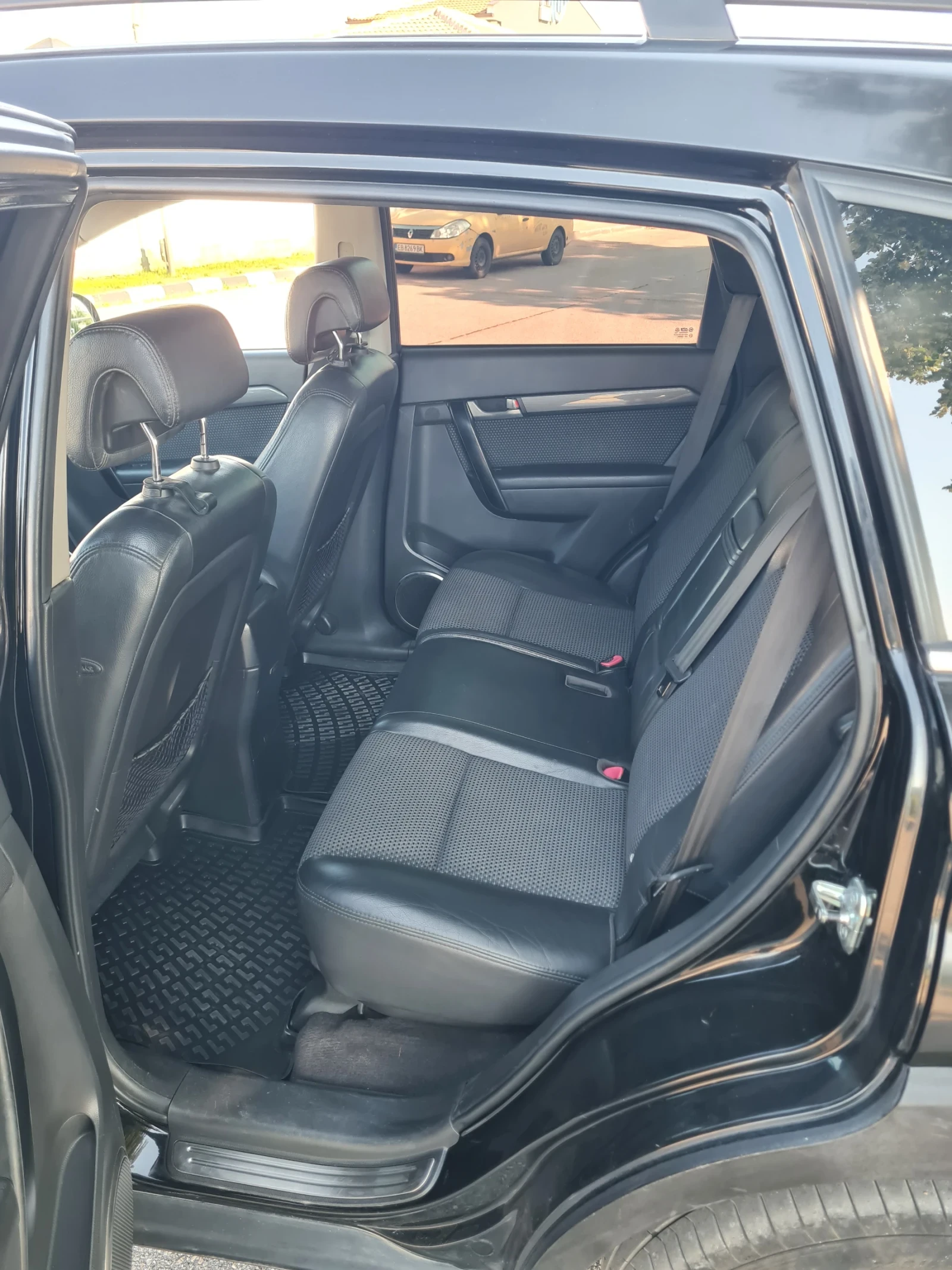 Chevrolet Captiva 4х4 2.0куб.150к.с. 7местен , снимка 6 - Автомобили и джипове - 55542141