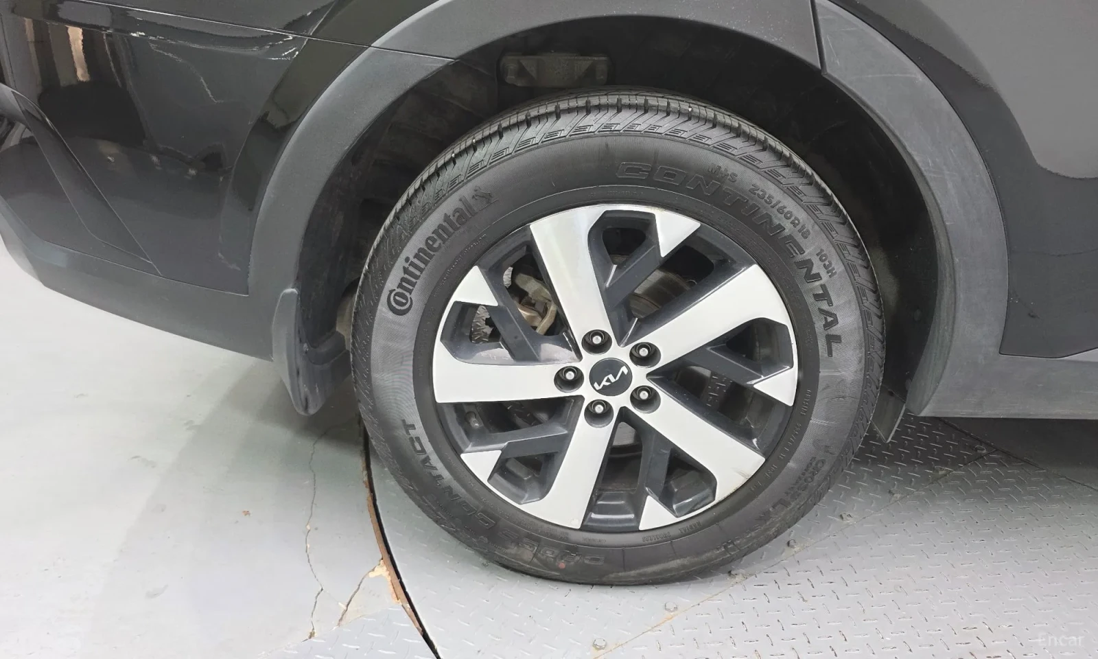 Kia Sorento 2.5T\Кафяв салон\Хед ап\Топ цена, снимка 5 - Автомобили и джипове - 55585011
